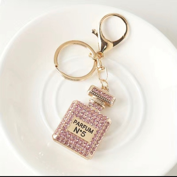 Perfume bottle rhinestone keychain. - Picture 3 of 4